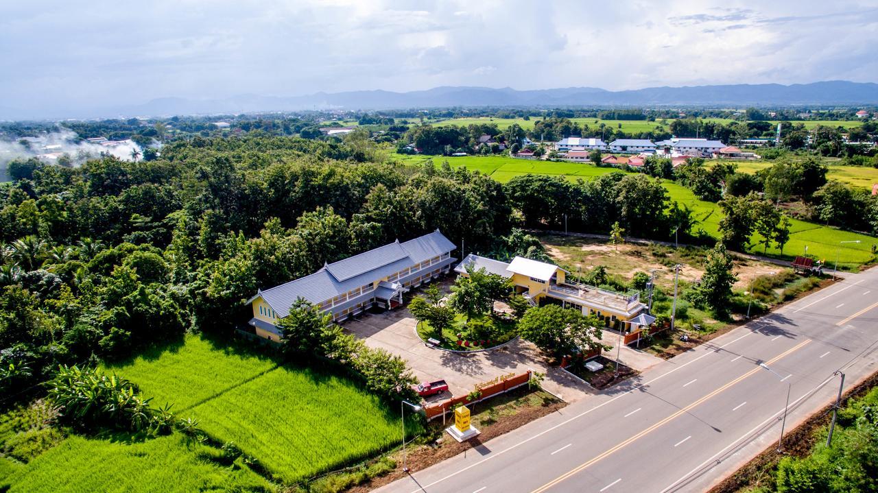 Raiwin Buri Resort Phrae Esterno foto